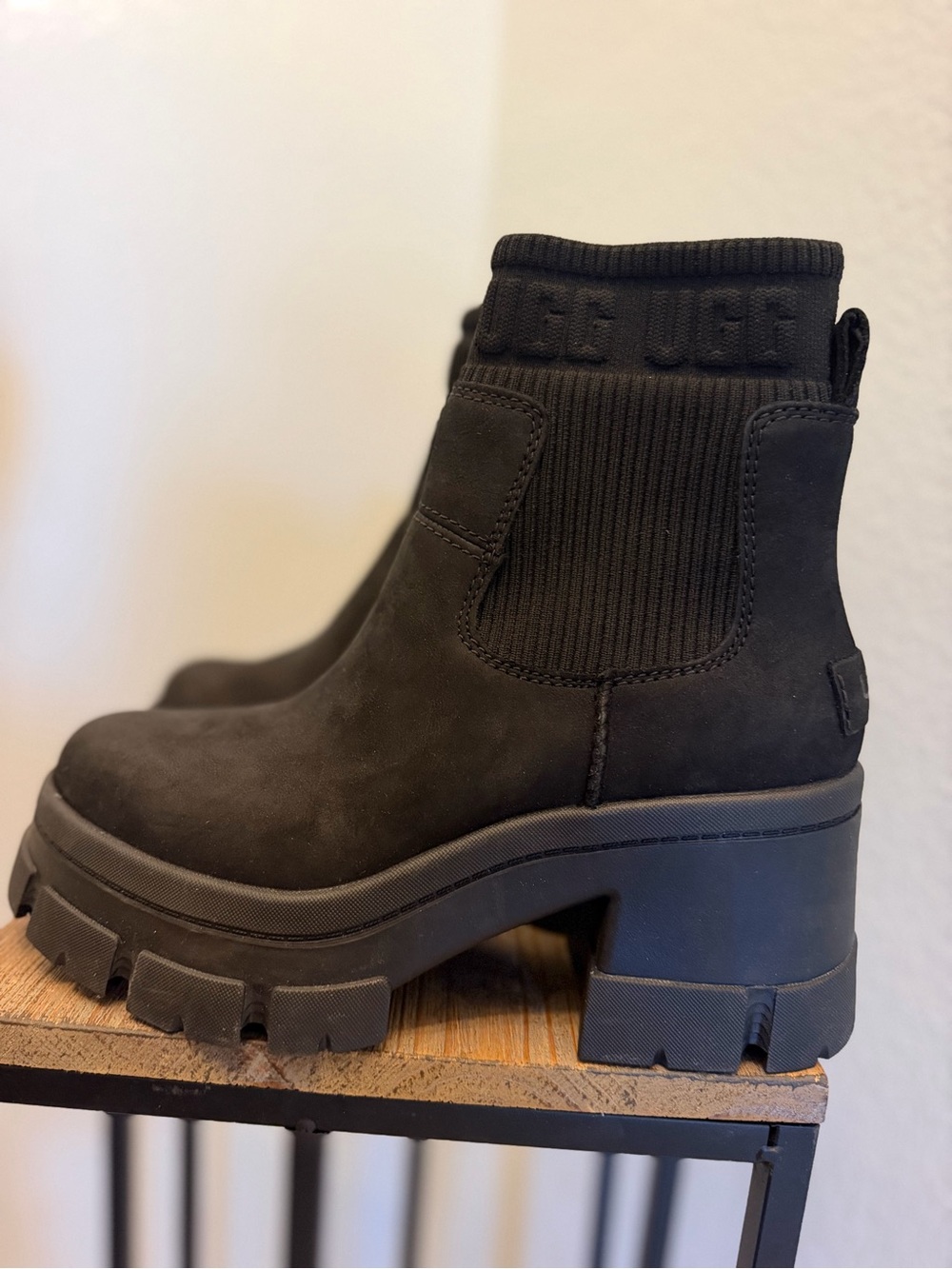 UGG Black Lug-Sole Chelsea Heeled Boot